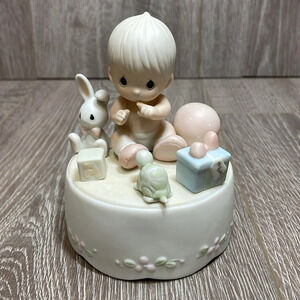 Precious Moments Heaven Bless You Porcelain Musical Figurine Brahms Lullaby Tune